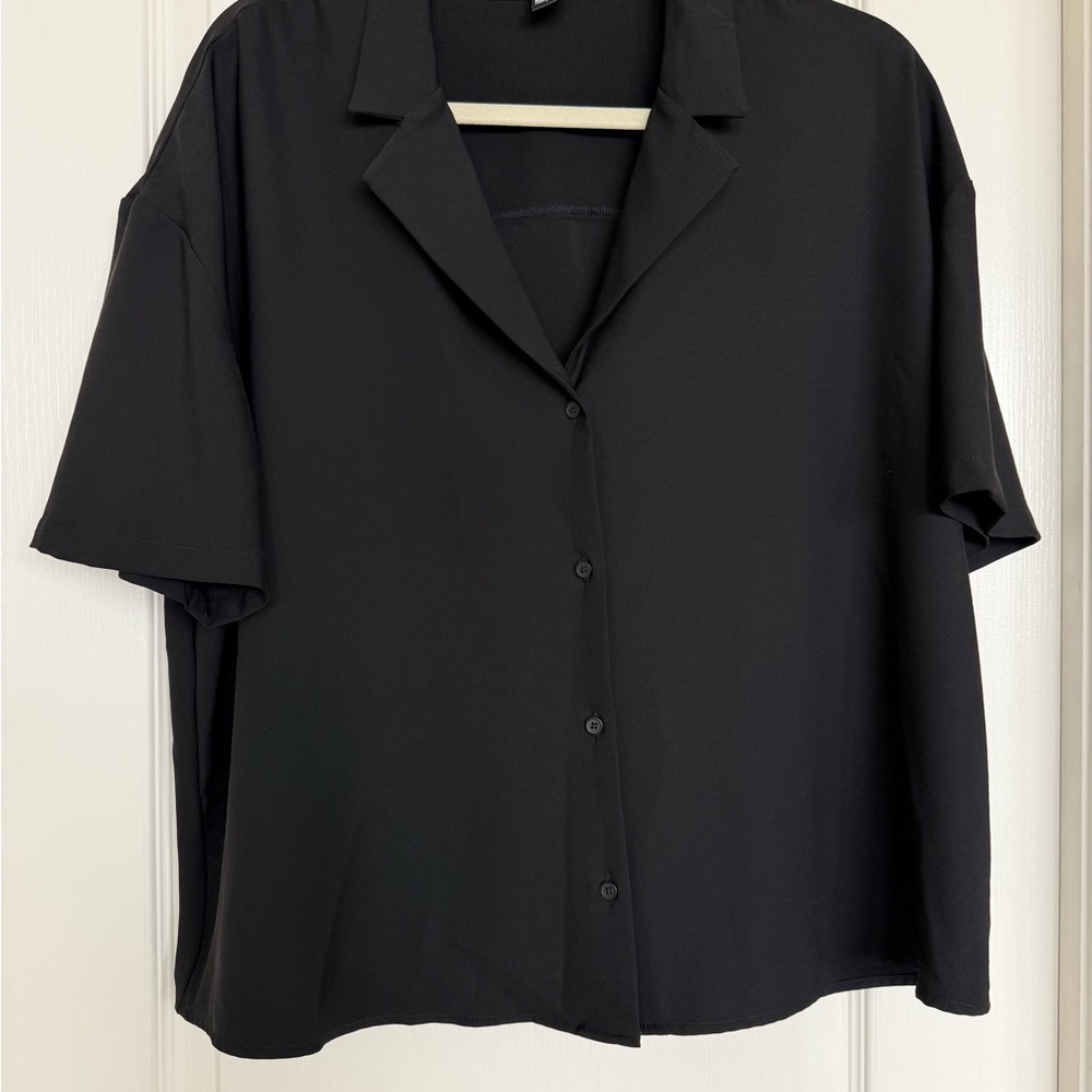Express Women’s Button Up Blouse
